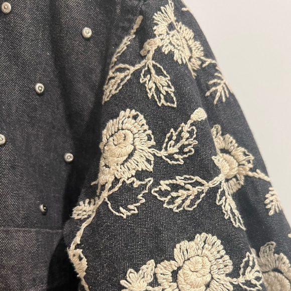 Vintage Cache Floral Embroidered Denim Shirt Jacket S Boho Western Studded USA - Picture 3 of 7